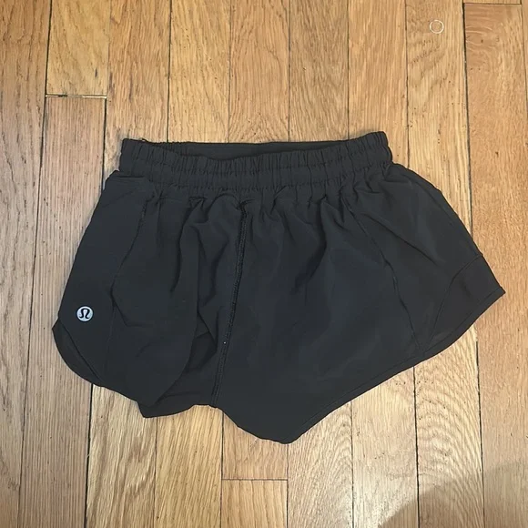 lululemon athletica Black Women's Athletic Shorts - Picture 3 of 3